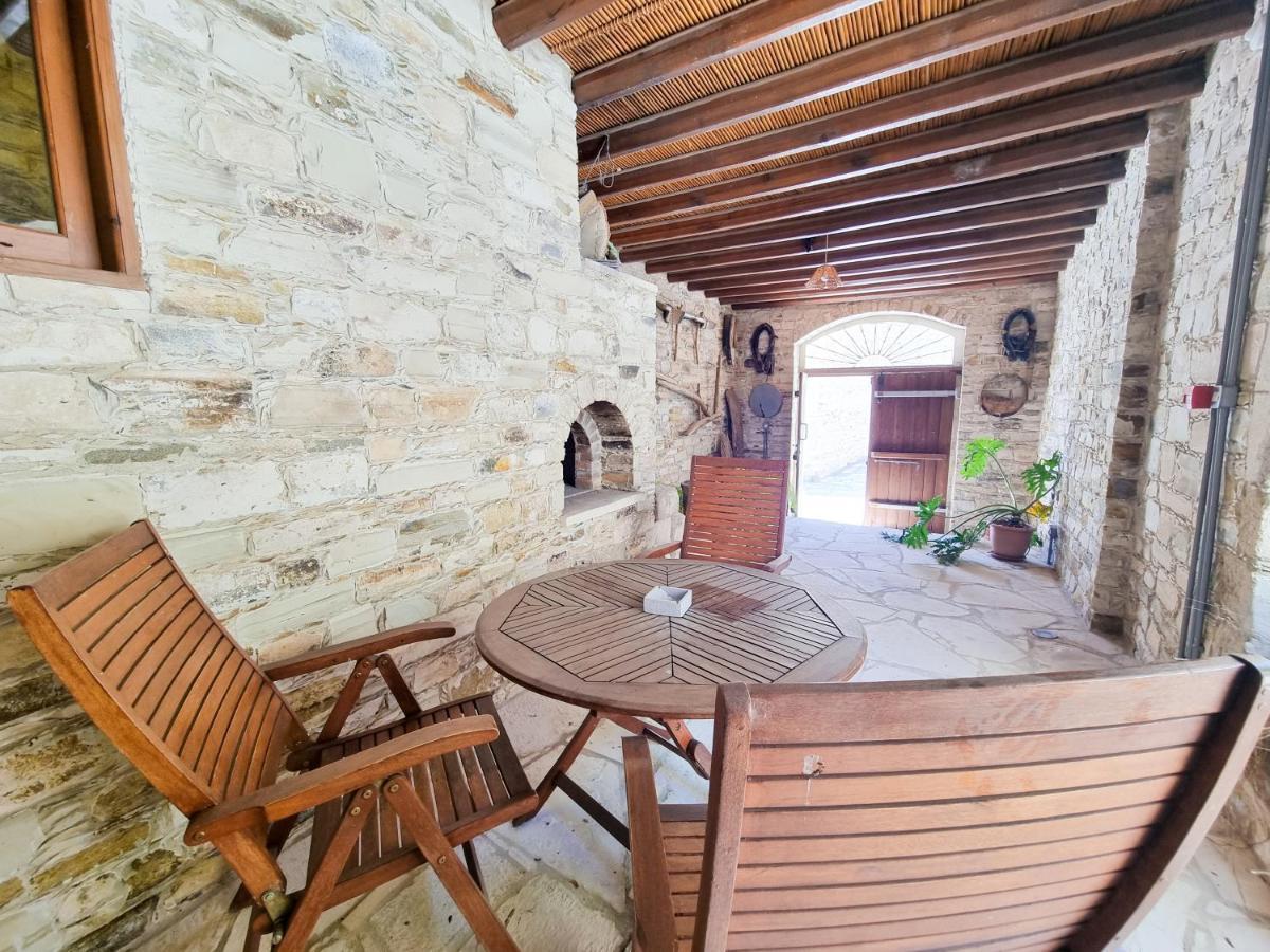 Skarinou'S Landhouse Poolside Heaven Apartment 외부 사진